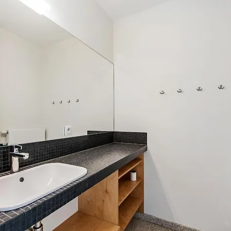 De Meeuwen Derde Appartement *